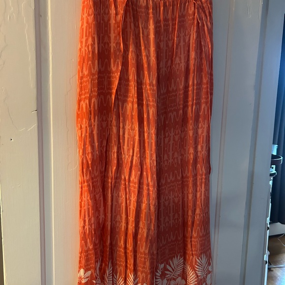 Women's Red Patterned Pants - Picture 3 of 3